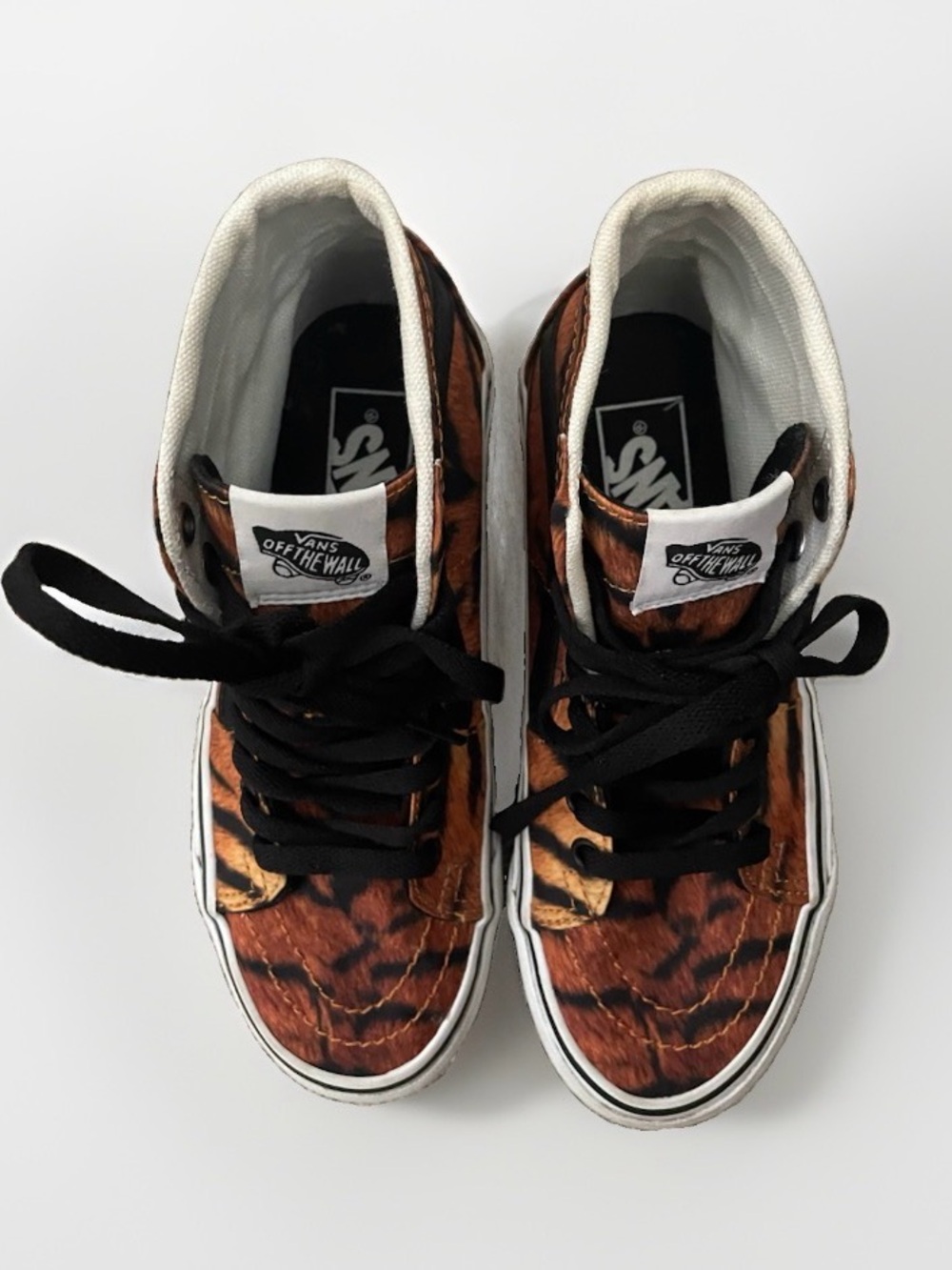 Size 6 Women 4.5 men- VANS SK8-Hi Tapered Year Of The Tiger
